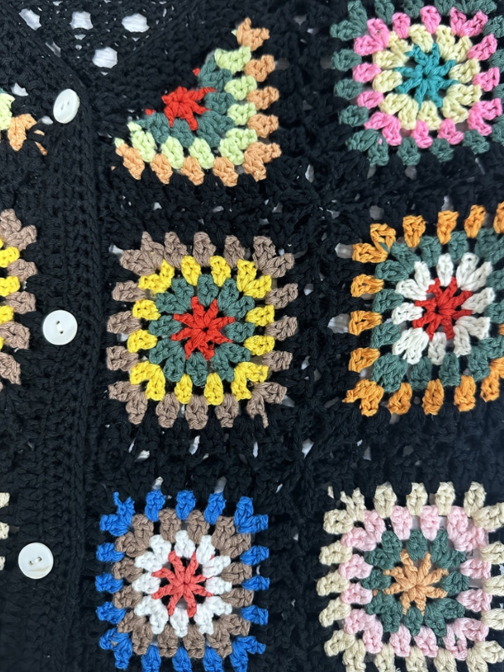 Quessara | Bunter Boho-Häkelpullover