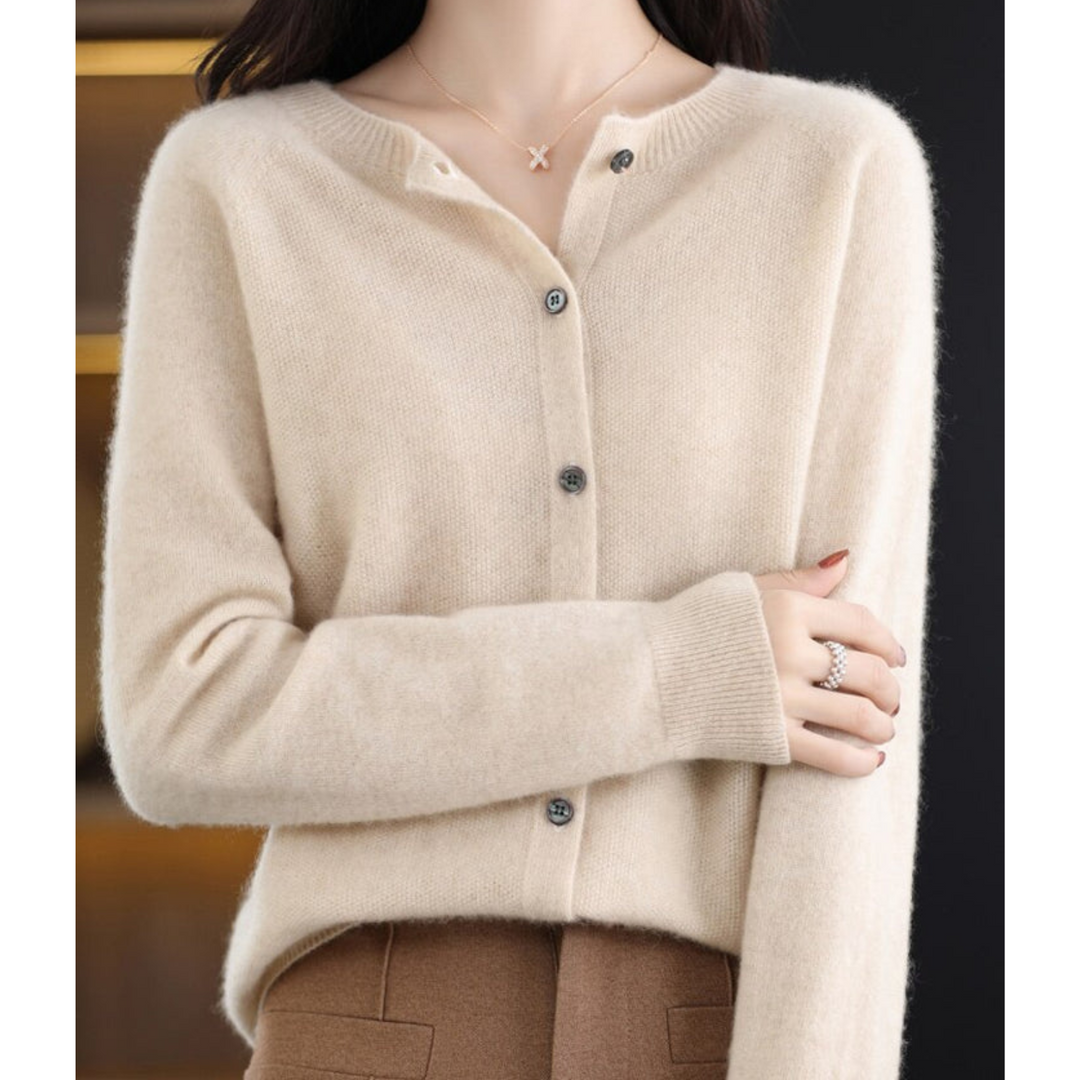 Abigail | Wolle Damen Strickjacke mit O-Ausschnitt