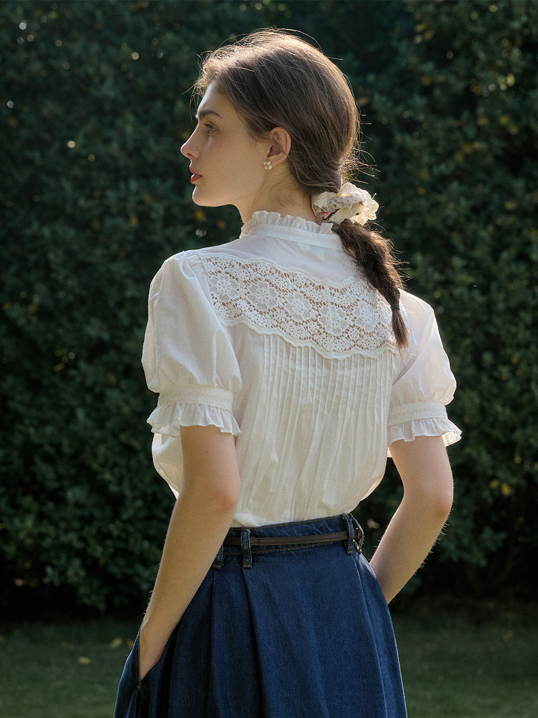 Thymiane | Spitzen Bluse Kurzarm