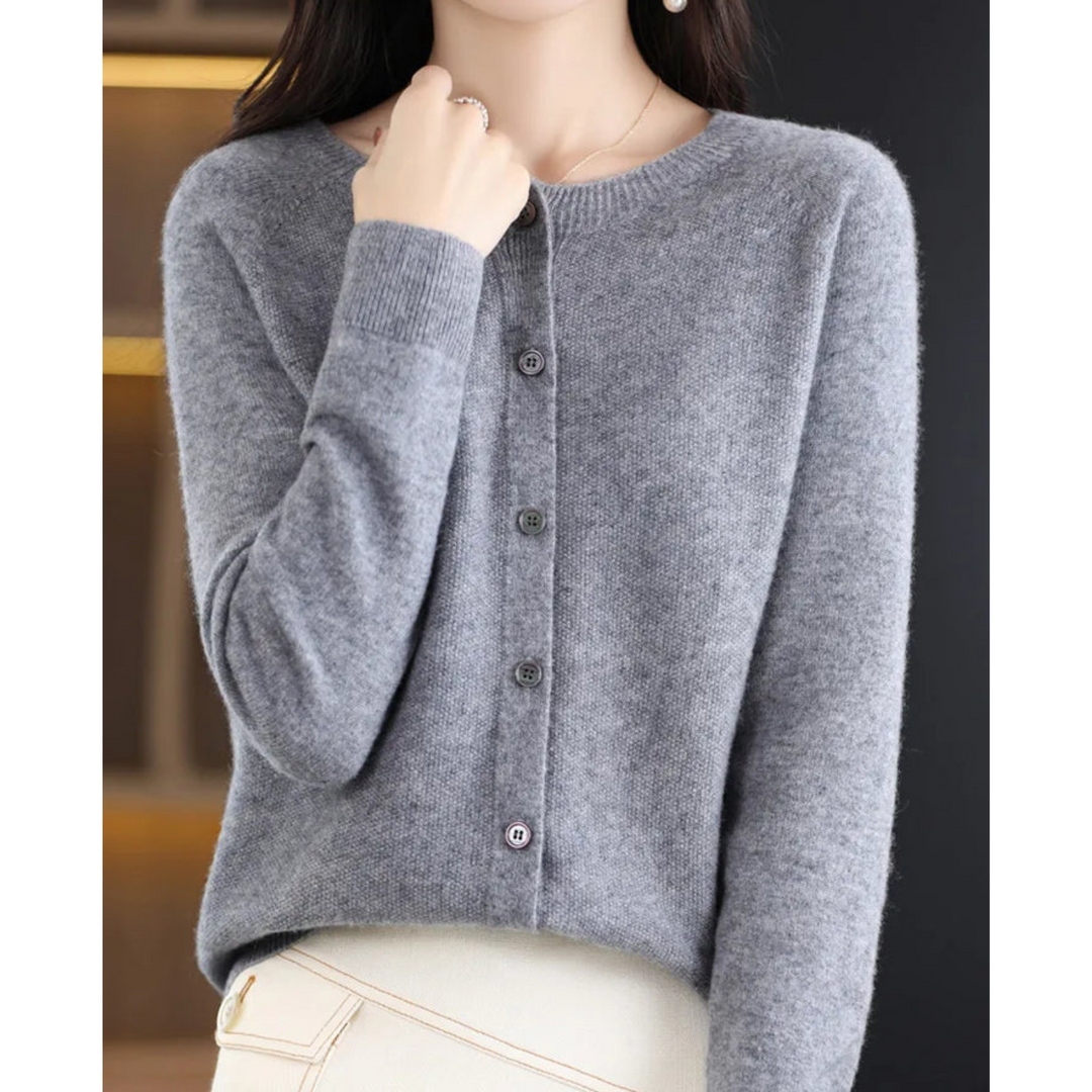 Abigail | Wolle Damen Strickjacke mit O-Ausschnitt