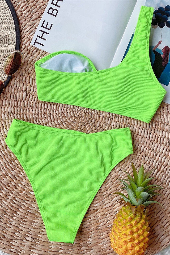 Ulyra | Asymmetrischer Bikini mit hoher Taille