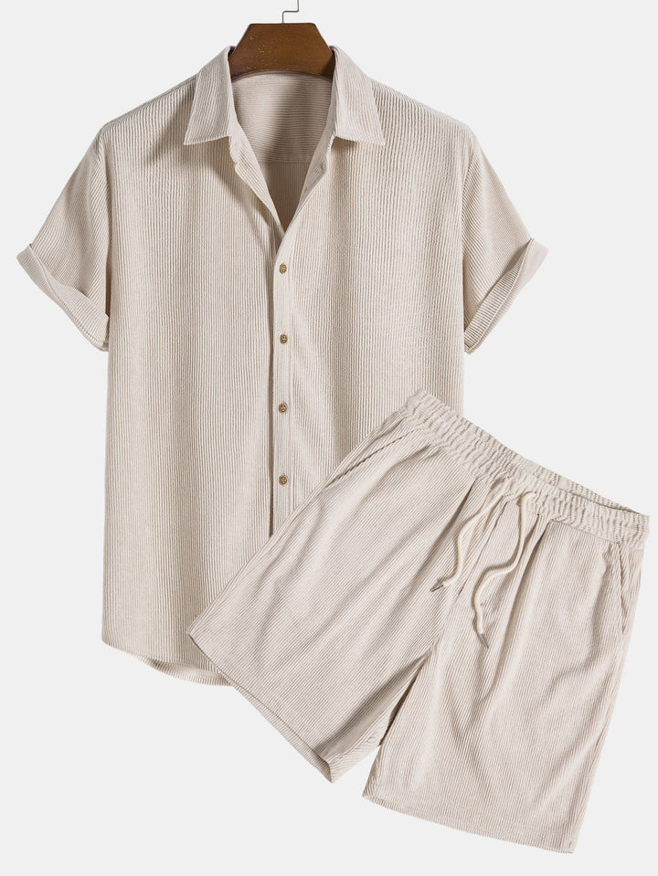 Sunna |  Kurzärmeliges Button-Down-Hemd & Shorts