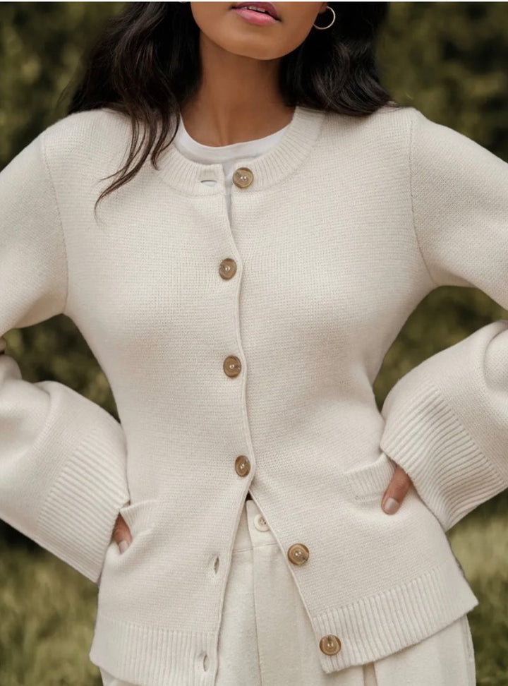Gen | Weiche Strickjacke mit Knöpfen