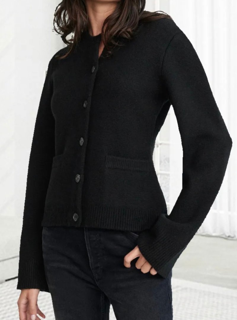Gen | Weiche Strickjacke mit Knöpfen