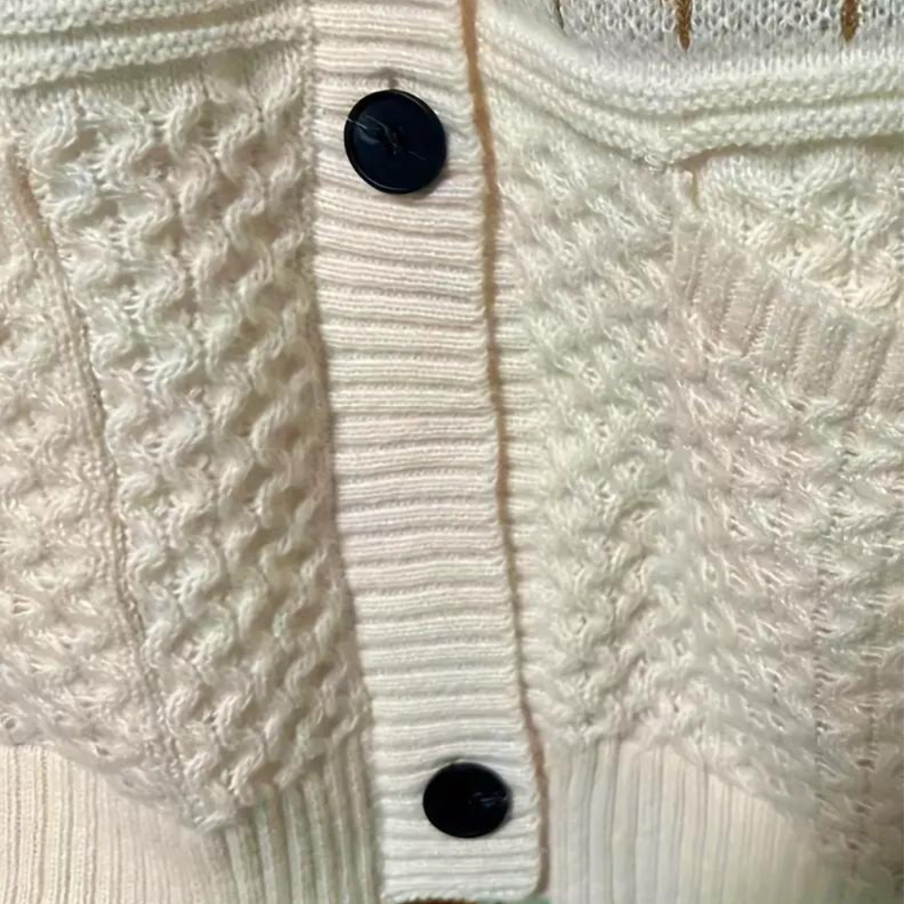 Clementia | Bequeme Strickjacke für Frauen