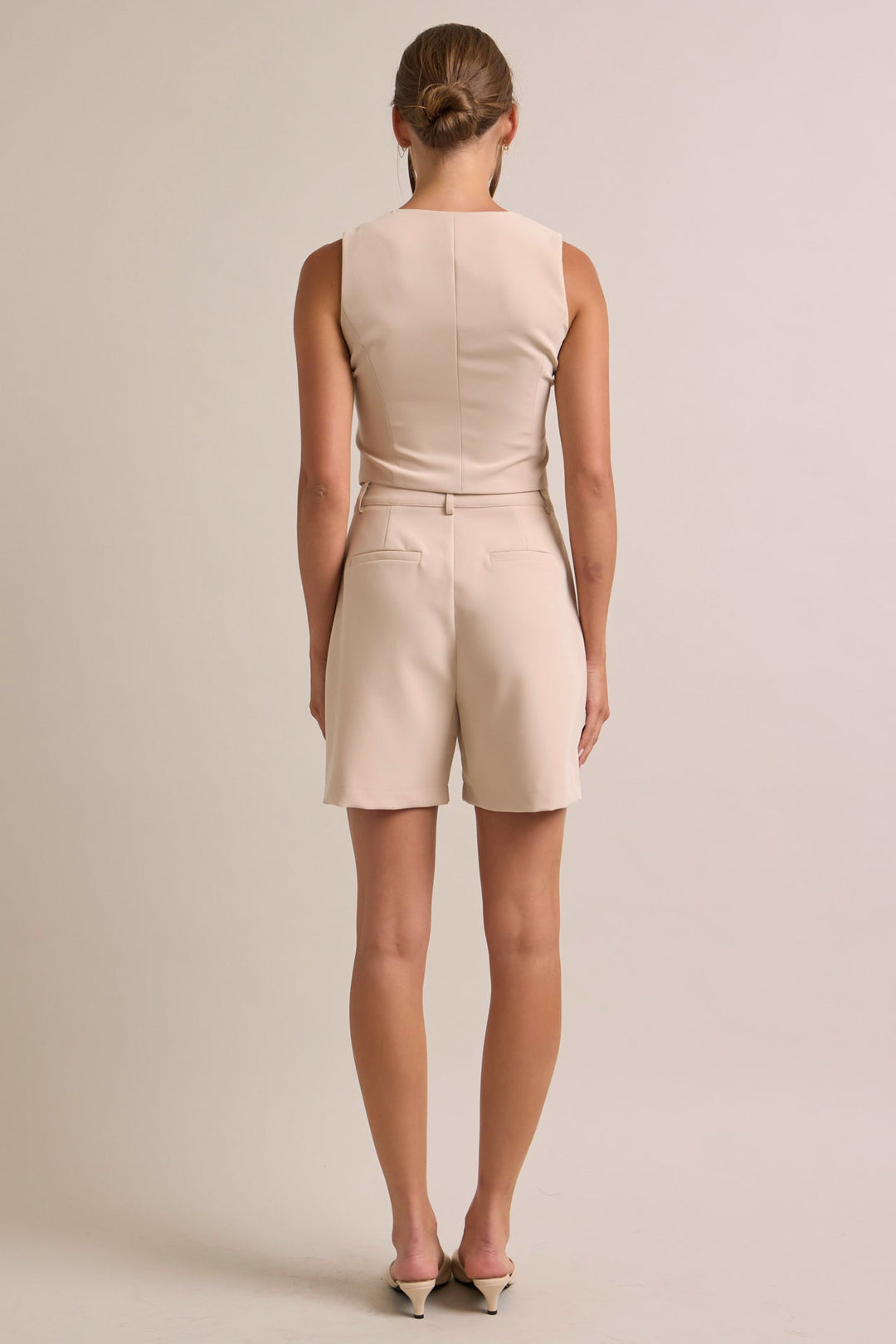 Halinor | Sommerliches Weste-Shorts-Set