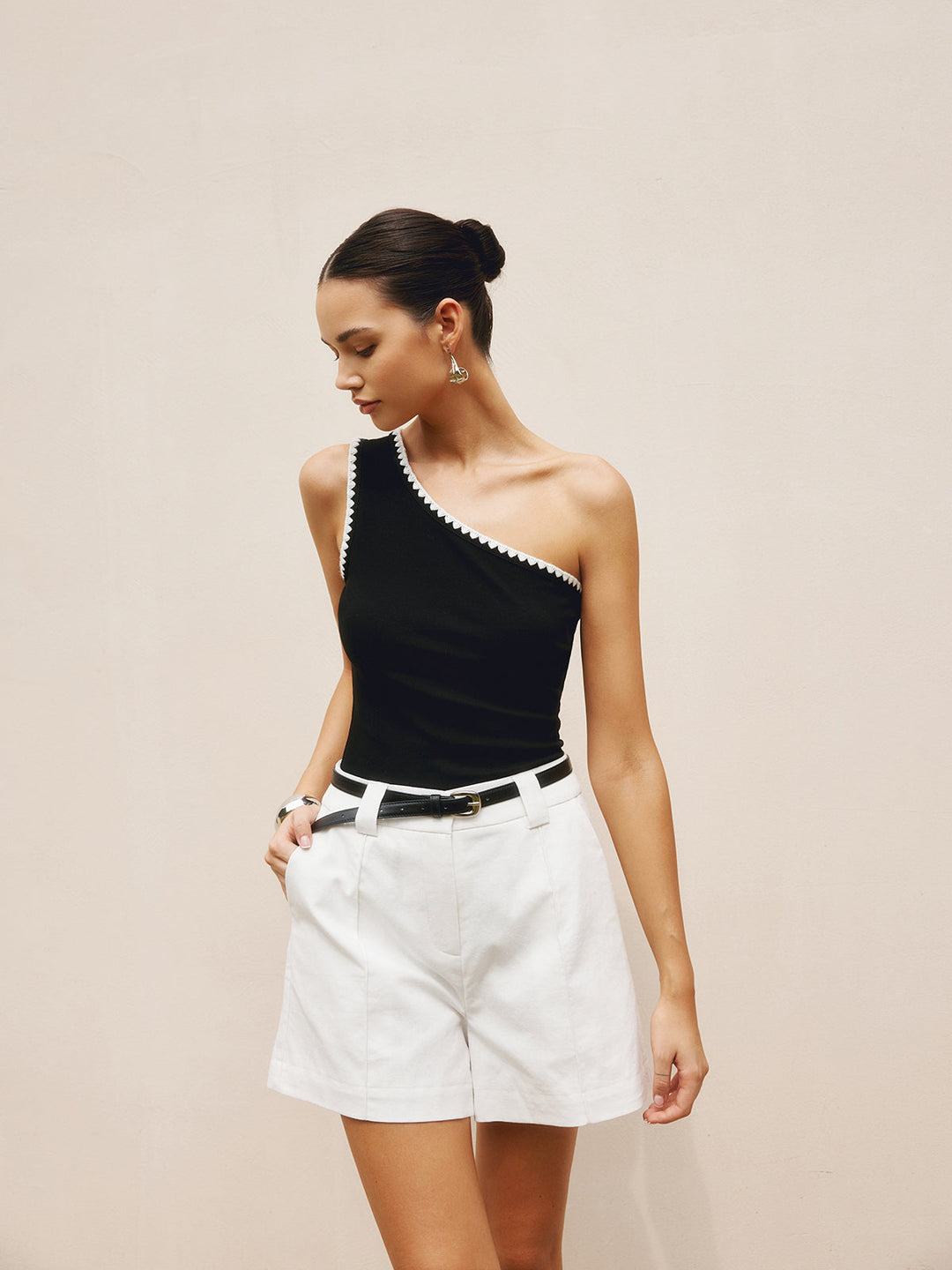 Doralynna | One-Shoulder Tanktop