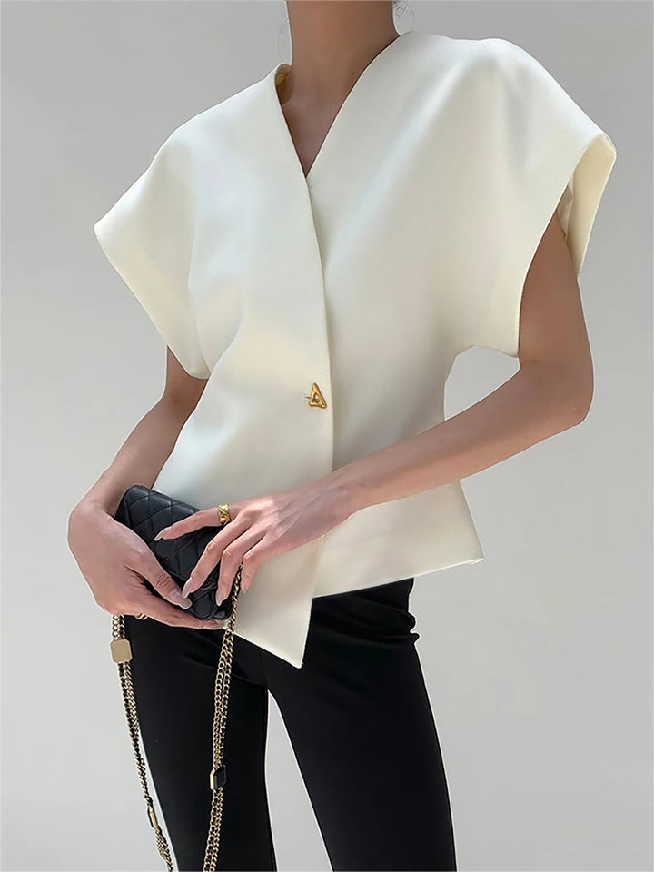 Delphia | Modische Bluse mit V-Ausschnitt und Knopfleiste