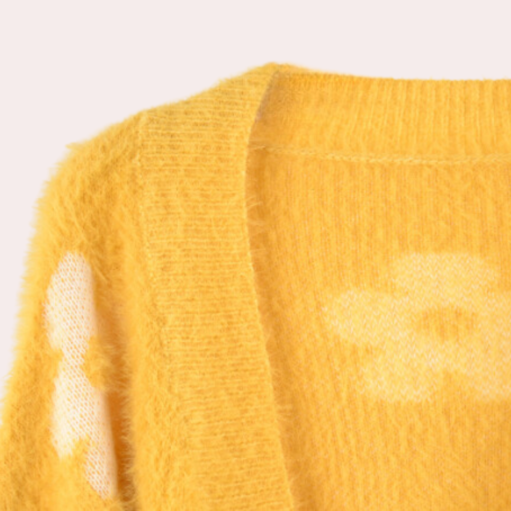 Nevaeh | Floraler Kuschelpullover mit Volants