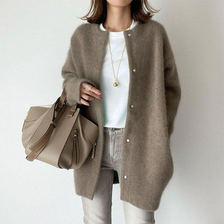 Amelia | Anspruchsvolle Strickjacke