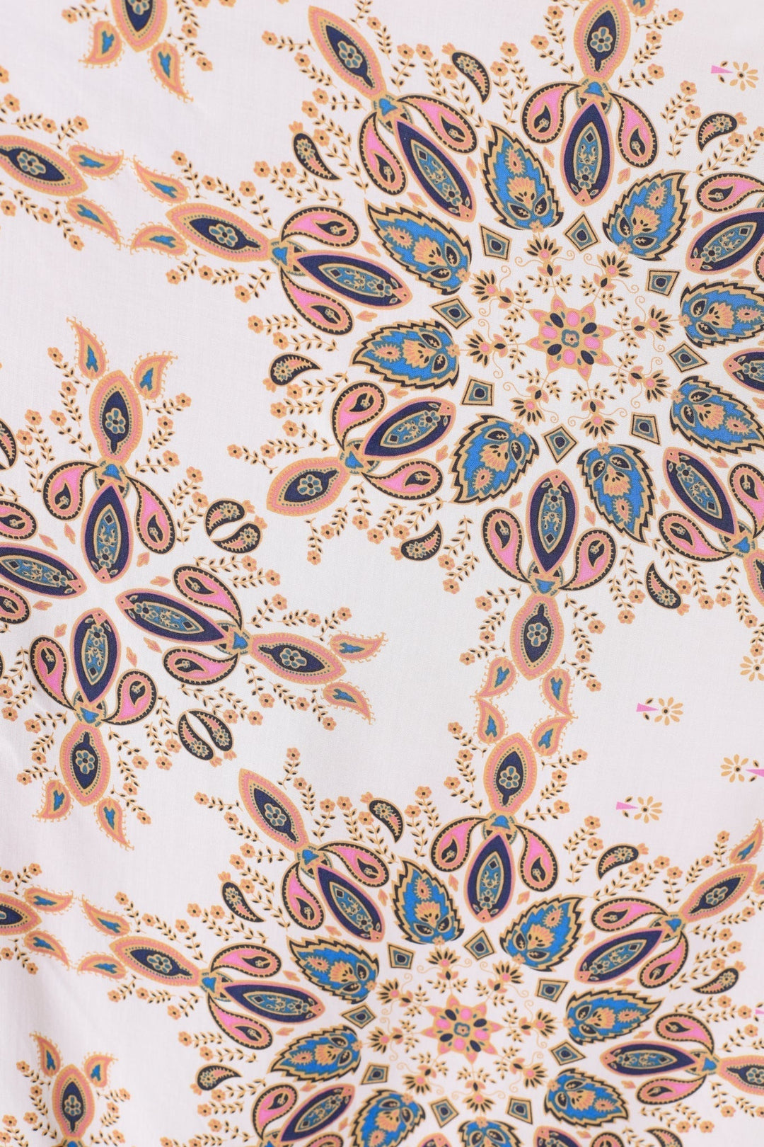 Calypso | Boho-Blusentop mit Edelsteinprint
