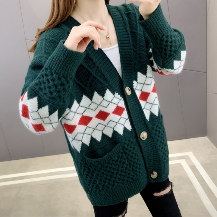 Clementia | Bequeme Strickjacke für Frauen