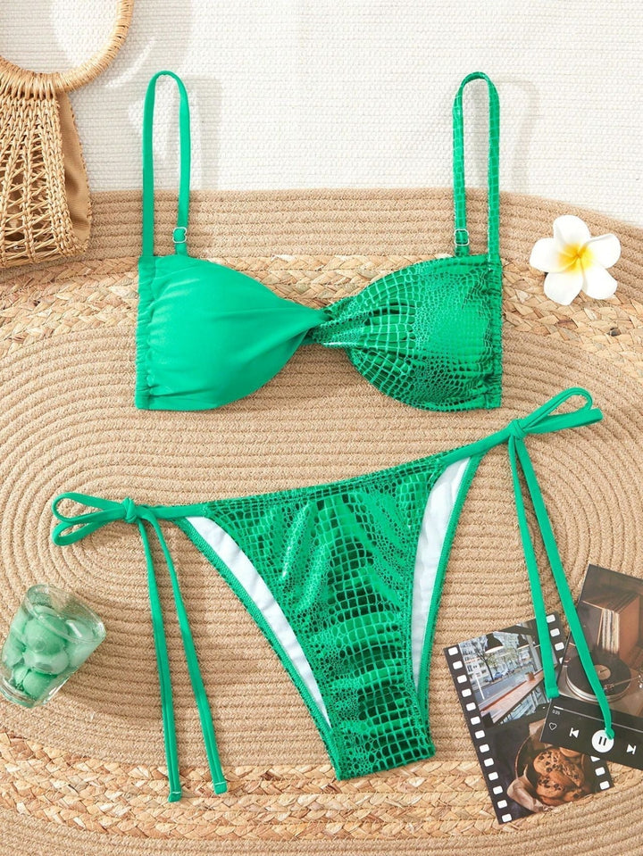 Avelora | Leichte Bikini-Set mit Details
