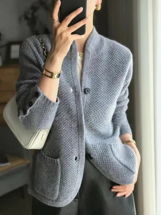 Alvarie | Strickjacke aus Luxioser wolle