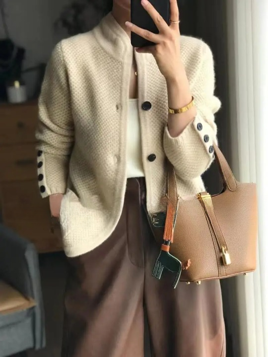 Alvarie | Strickjacke aus Luxioser wolle