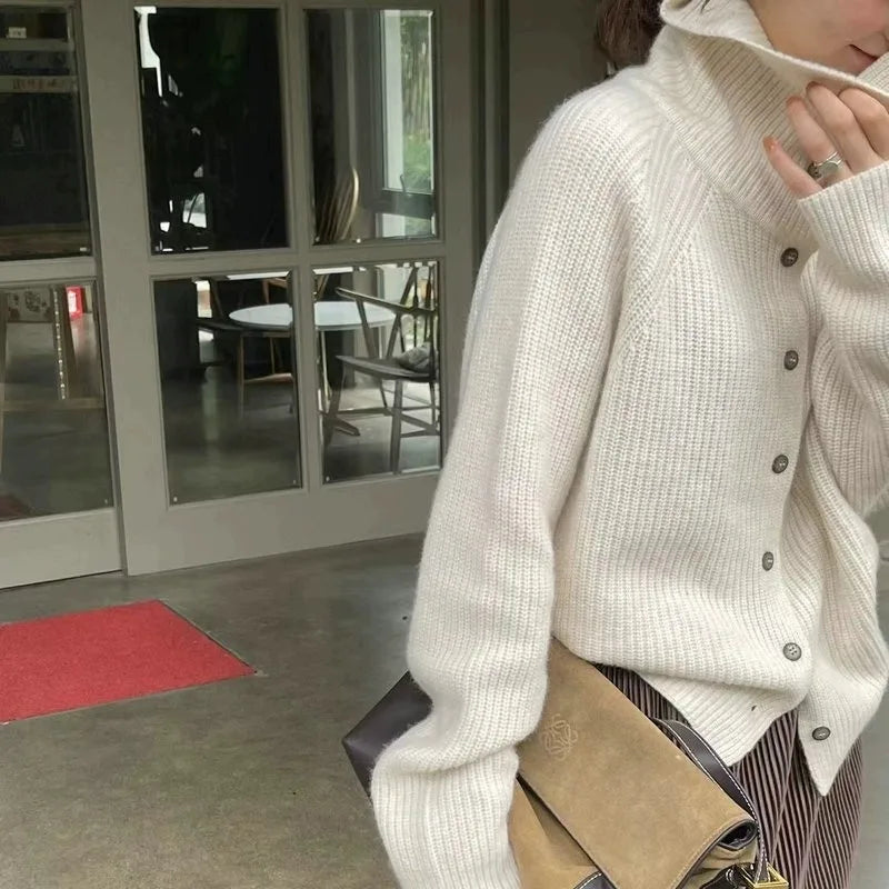 Merle | Klassischer Rollkragenpullover für Frauen