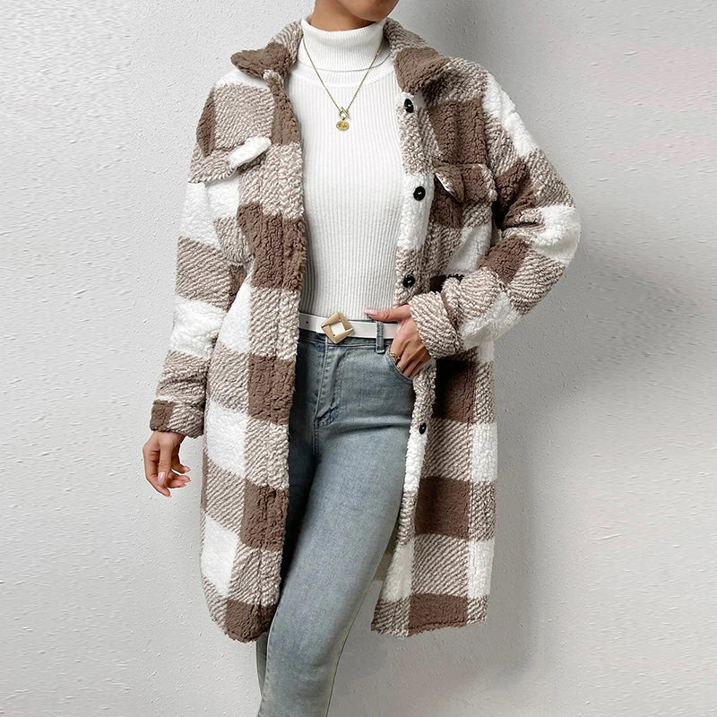 Leasha | Lässige karierte lange Jacke aus Lammwolle Damenjacke