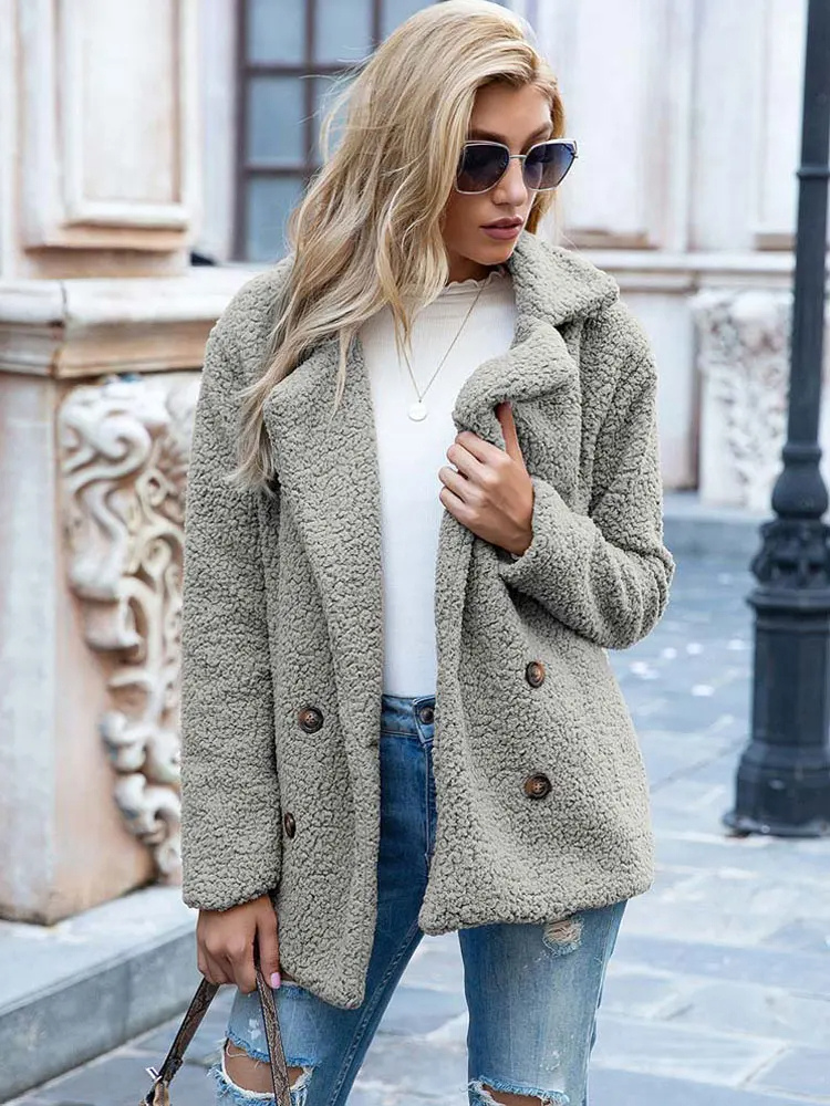 Ulyssa | Stylischer Teddy-Mantel