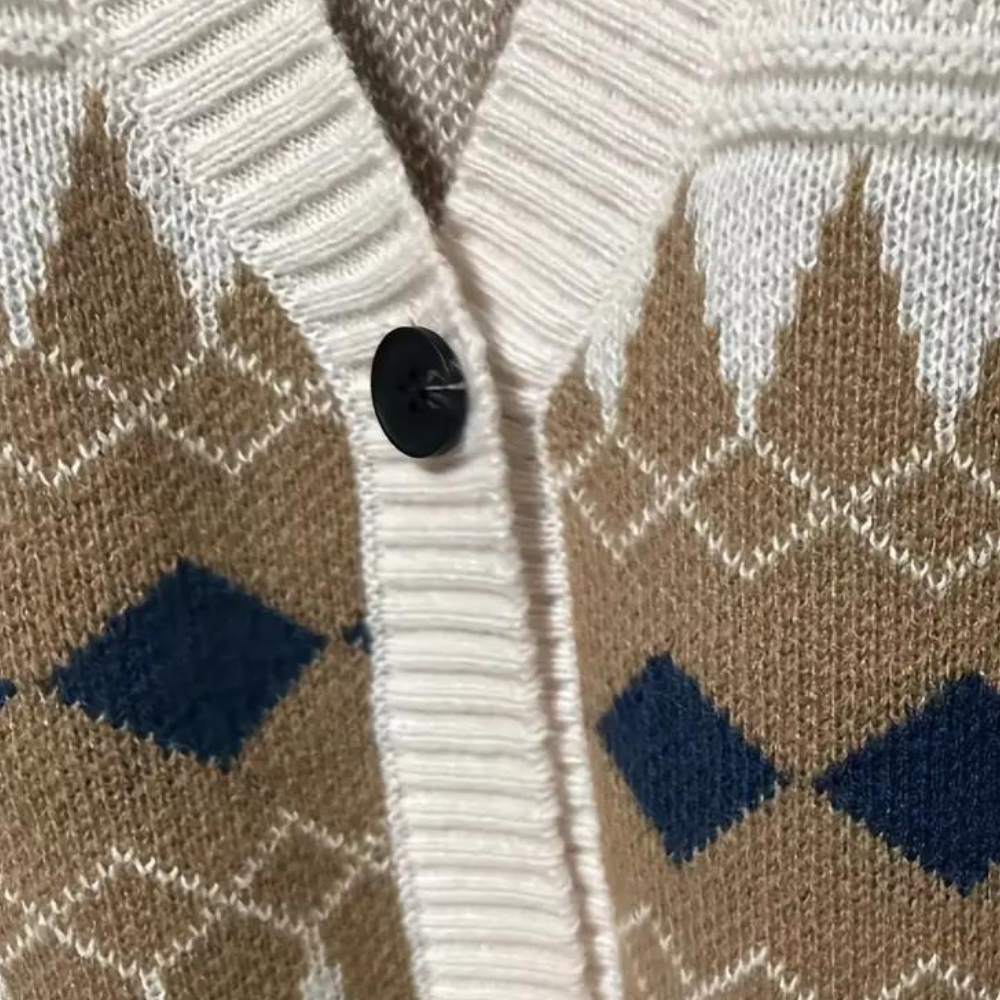 Clementia | Bequeme Strickjacke für Frauen