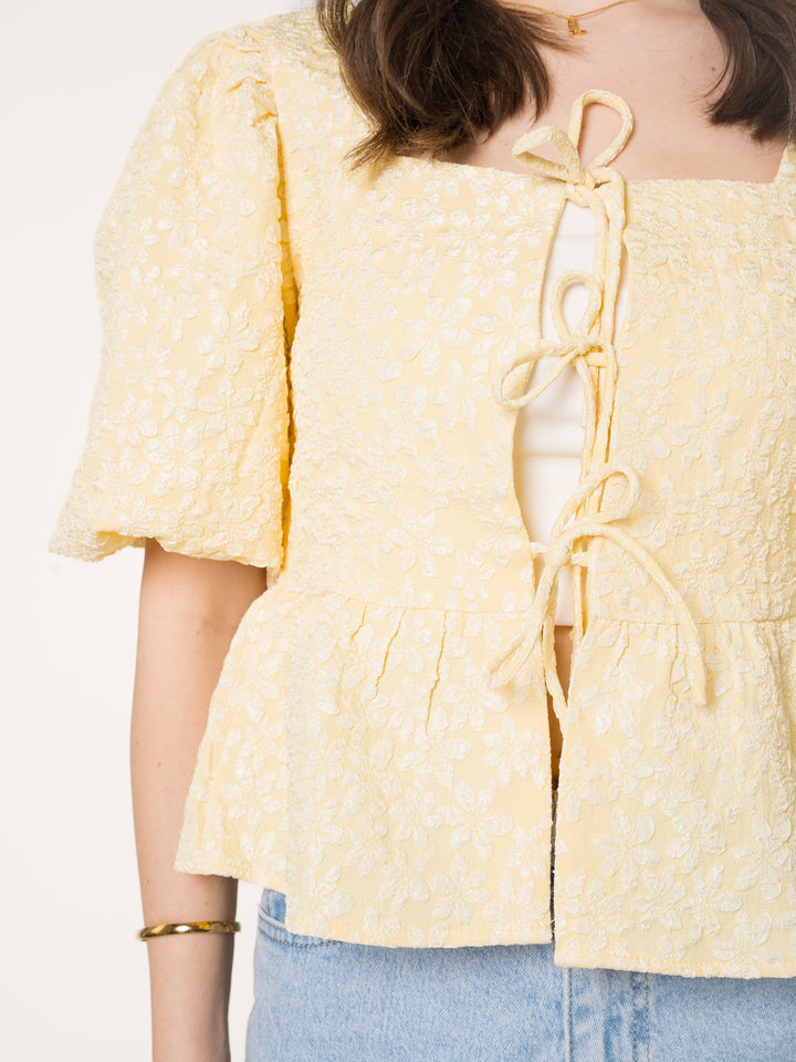 Minka | Elegante 3D-Blumenbluse