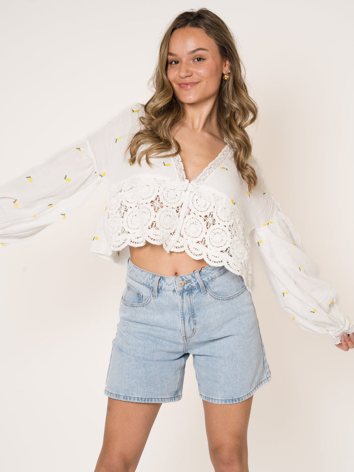 Niki | Luftige Zitronen Bluse