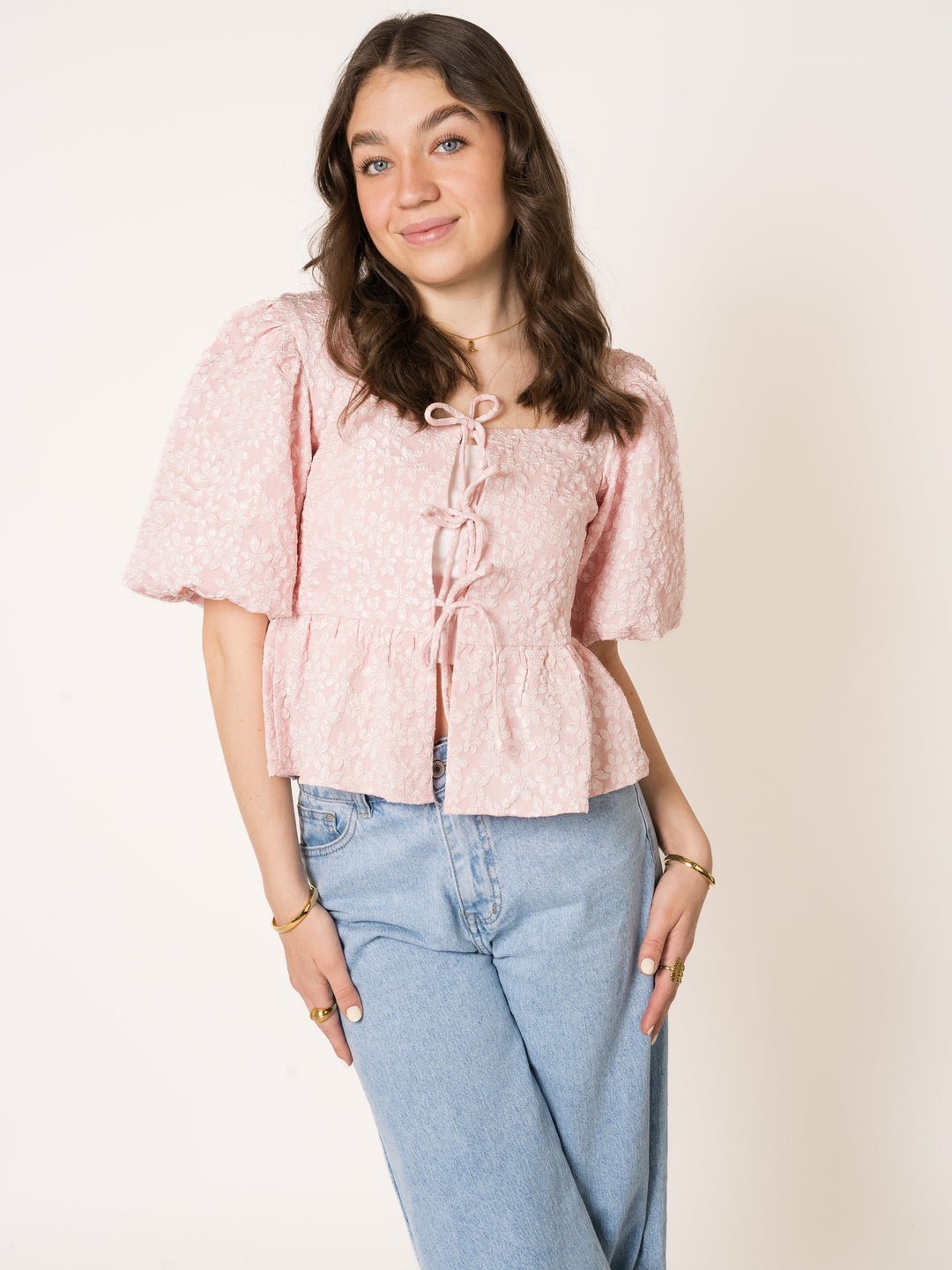 Minka | Elegante 3D-Blumenbluse