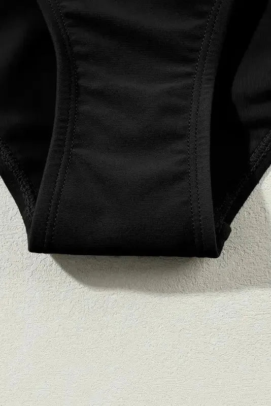 Zailara | Figurformender Badeanzug in Schwarz