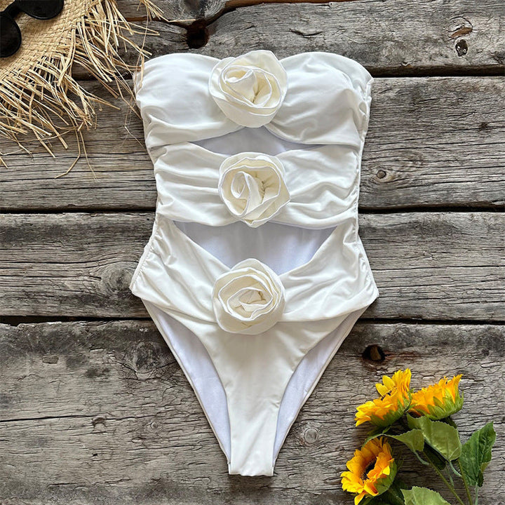 Karindra | Trägerloser Badeanzug mit Blumen