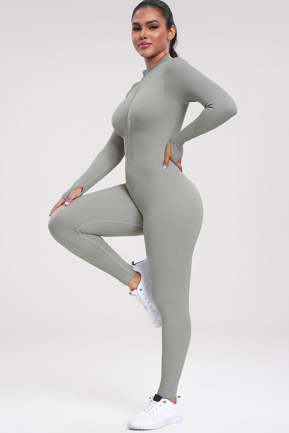 Marelda | Figurbetonter Reißverschluss-Jumpsuit