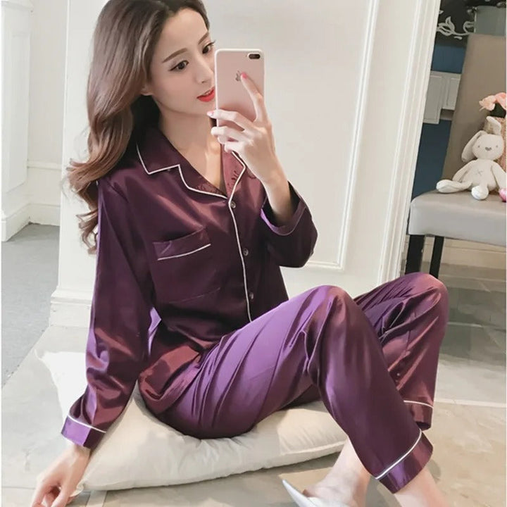 Hilaria | Seidensatin Damenpyjamas