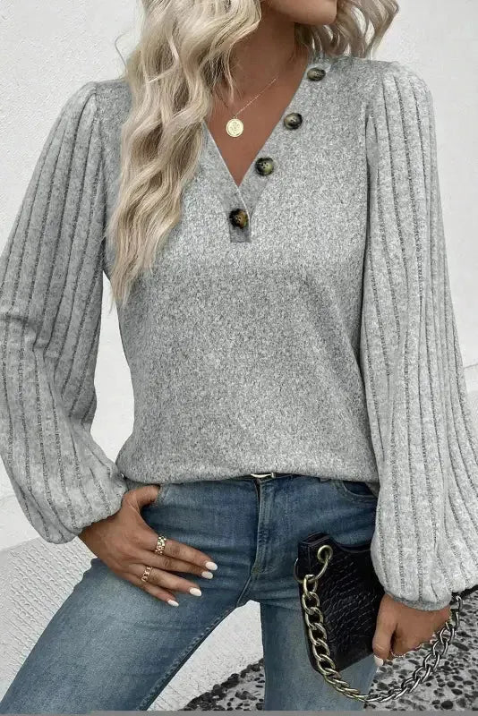 Tazira | Graues Rundhals Shirt Damen