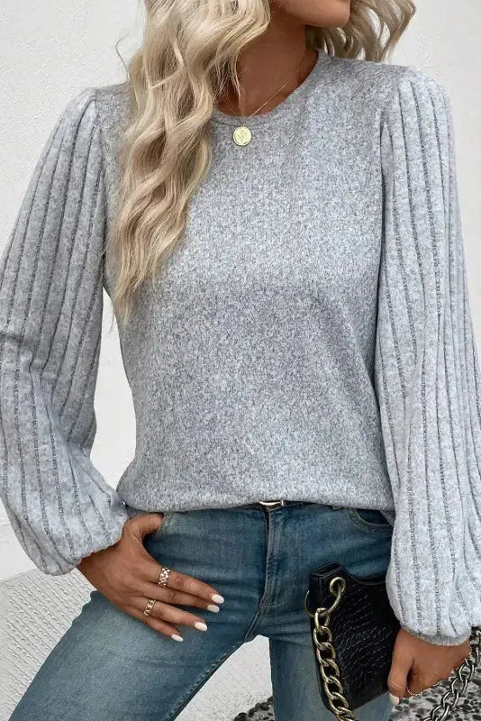 Tazira | Graues Rundhals Shirt Damen